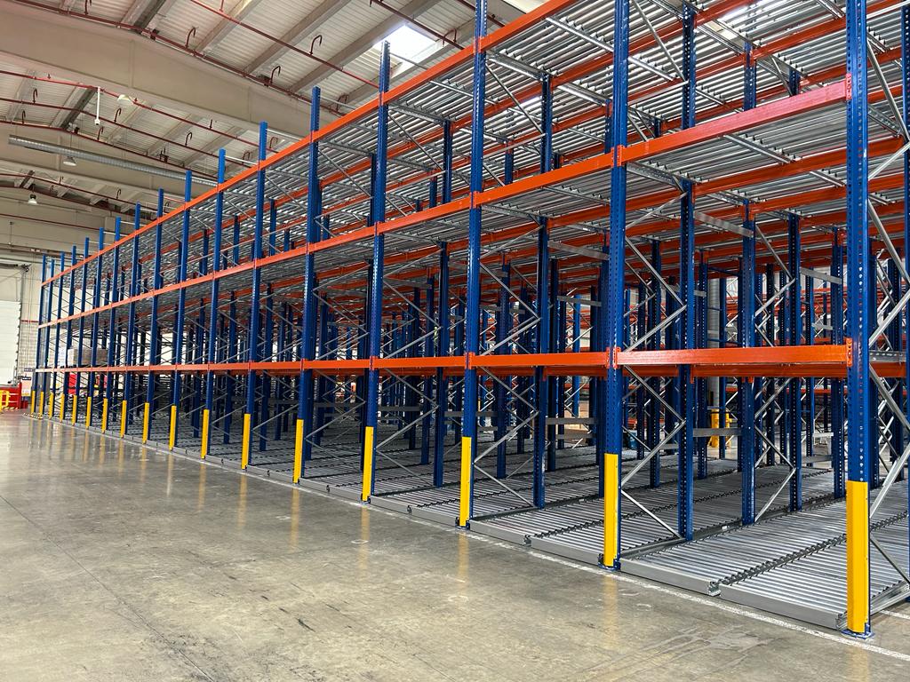 ¿Cuáles son los diferentes tipos de rodillos transportadores?