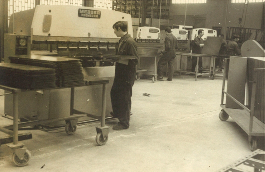 Aniversario ATOX - 1969-plegadoras-02